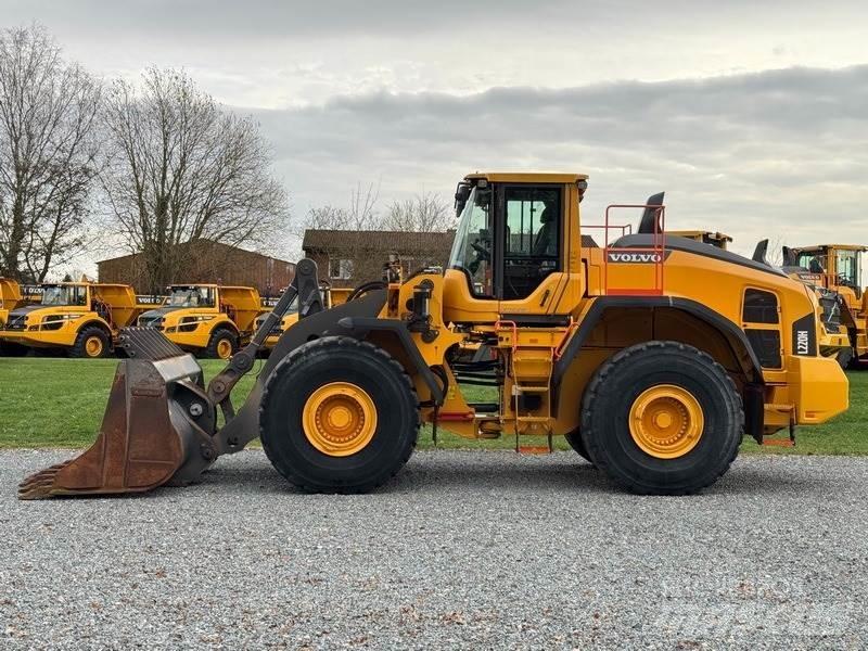 Volvo L 220 H Gumikerekes homlokrakodók