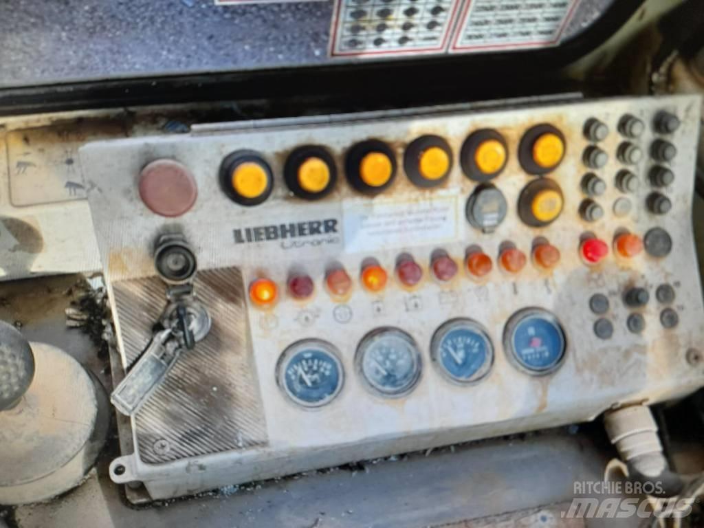Liebherr PR 752 lánctalpas dózerek