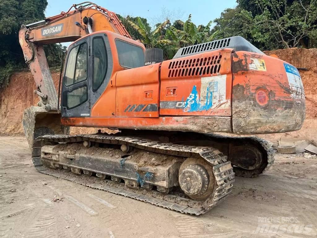 Doosan DX 300 LC Mini kotrók < 7t
