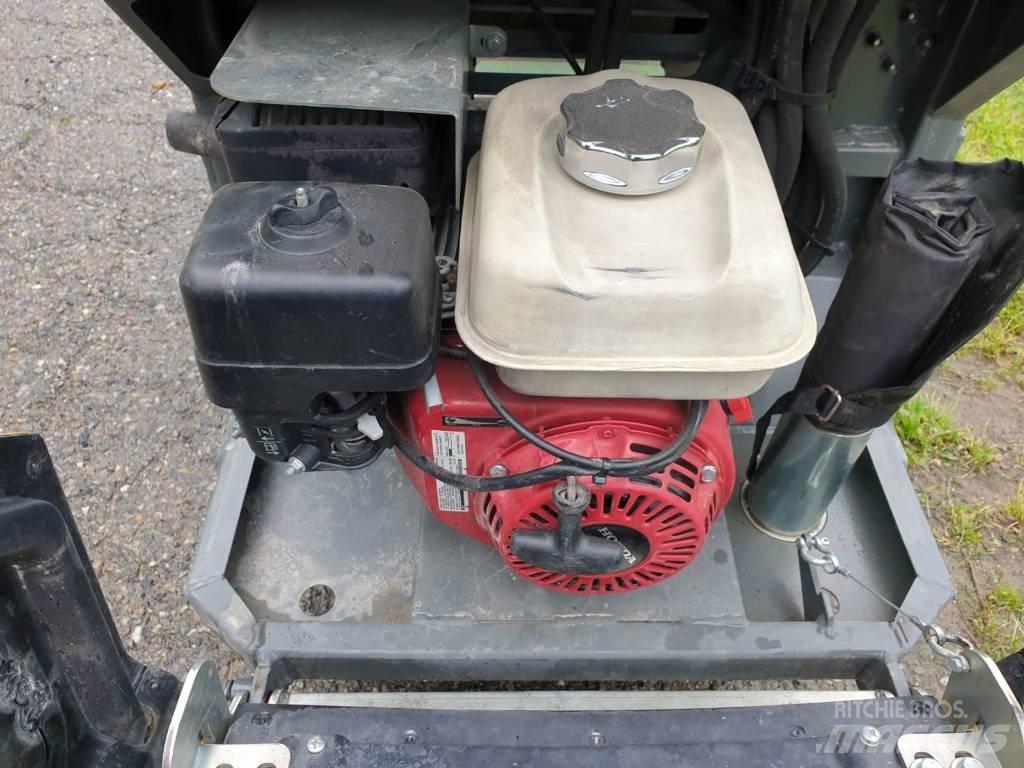 Wacker Neuson DT 05 Lánctalpas dömperek