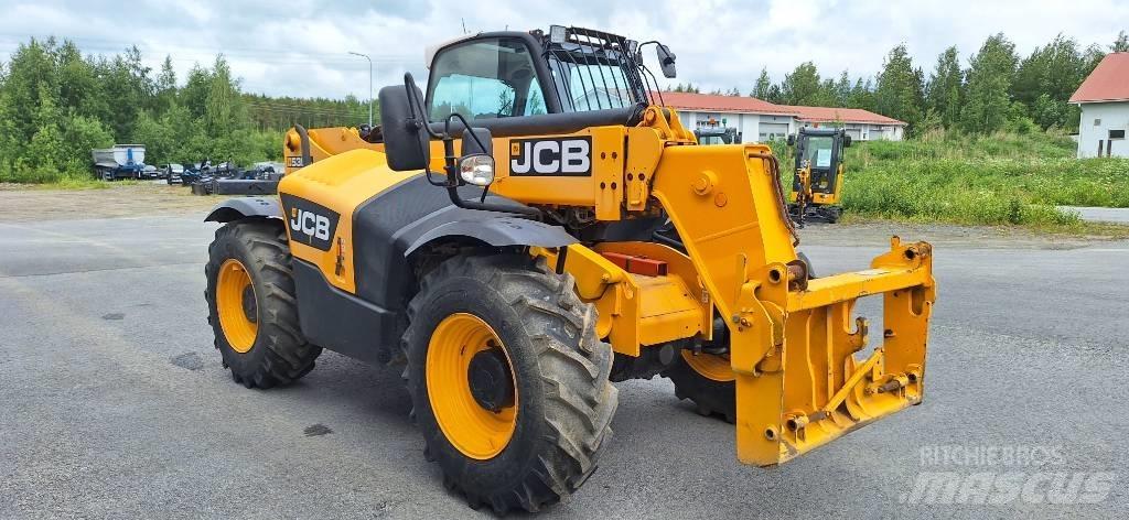 JCB 535-95 Teleszkópos rakodók