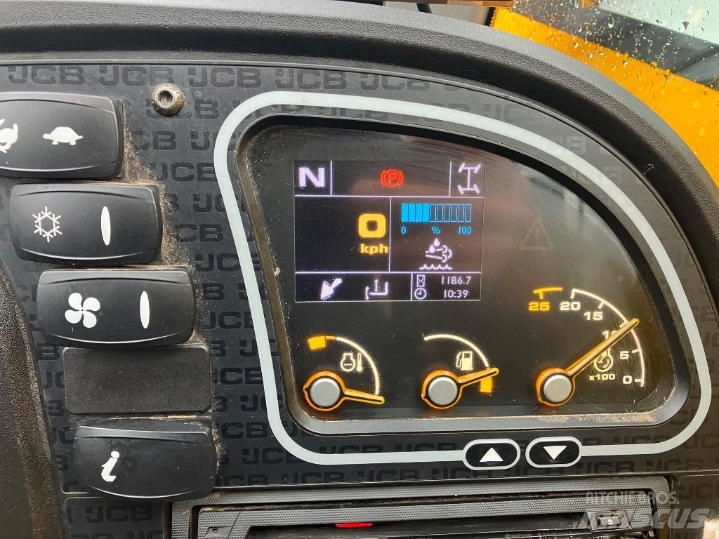 JCB 527-58 Agri Teleszkópos mezőgazdasági rakodók