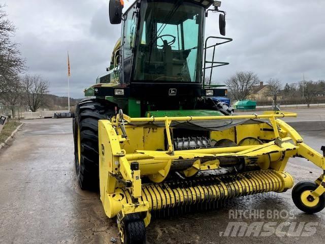 John Deere 6950 Önjáró szecskázók