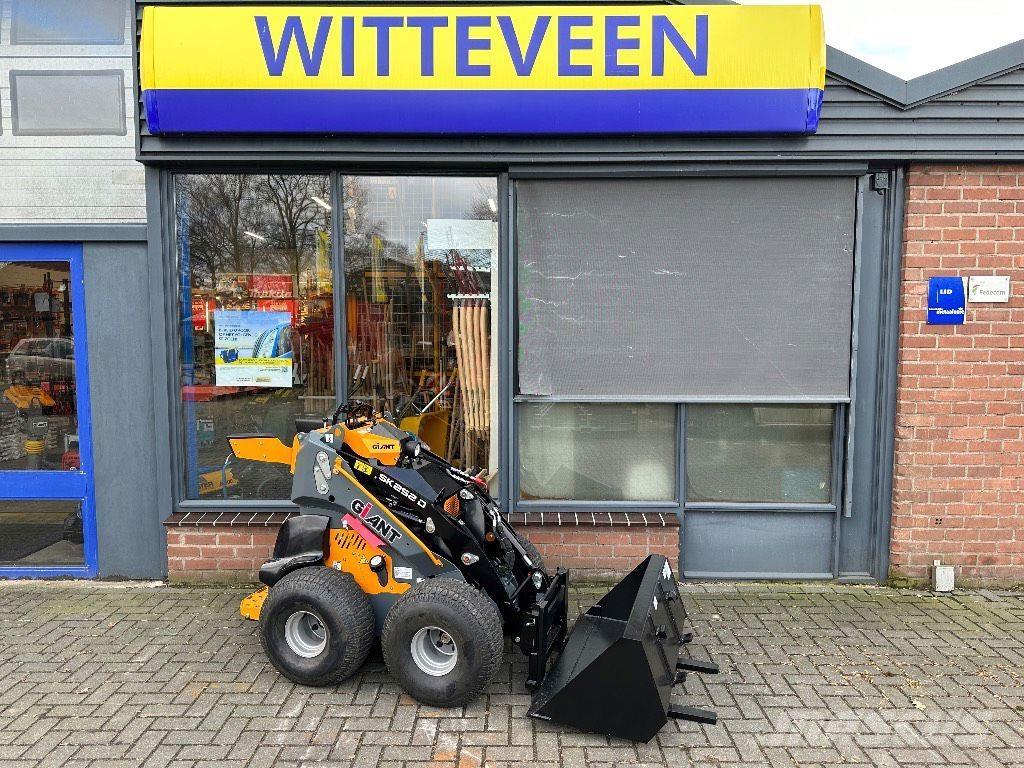 GiANT SK252 skid Speciális kotrók