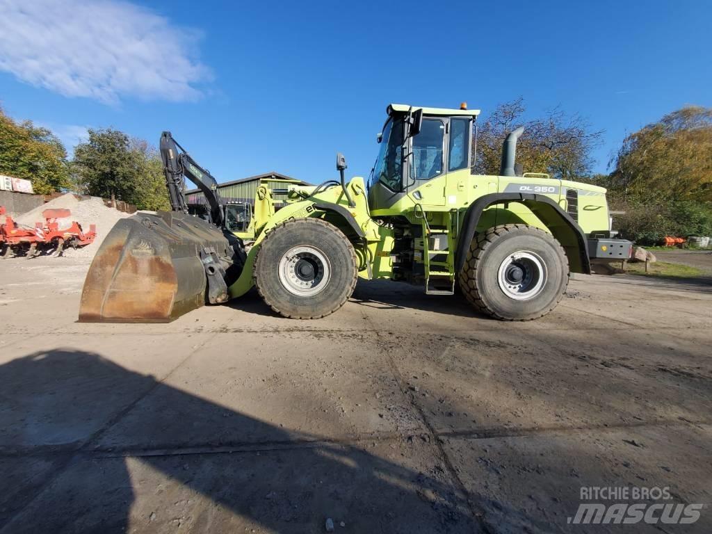 Doosan DL 350 Gumikerekes homlokrakodók