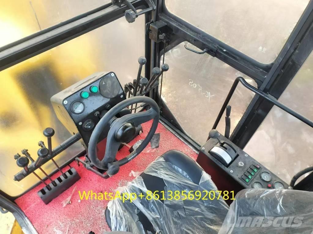 Komatsu GD 655 Gréderek