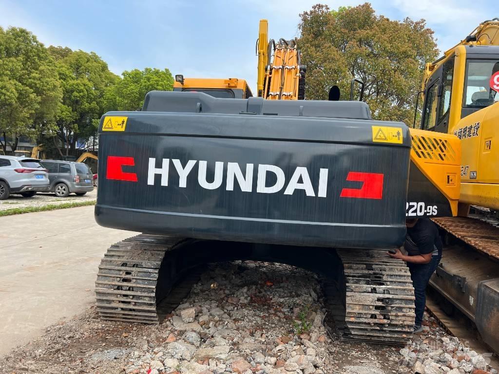 Hyundai 220LC-9S Lánctalpas kotrók