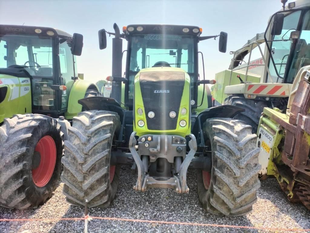 CLAAS Axion 810 CIS Traktorok