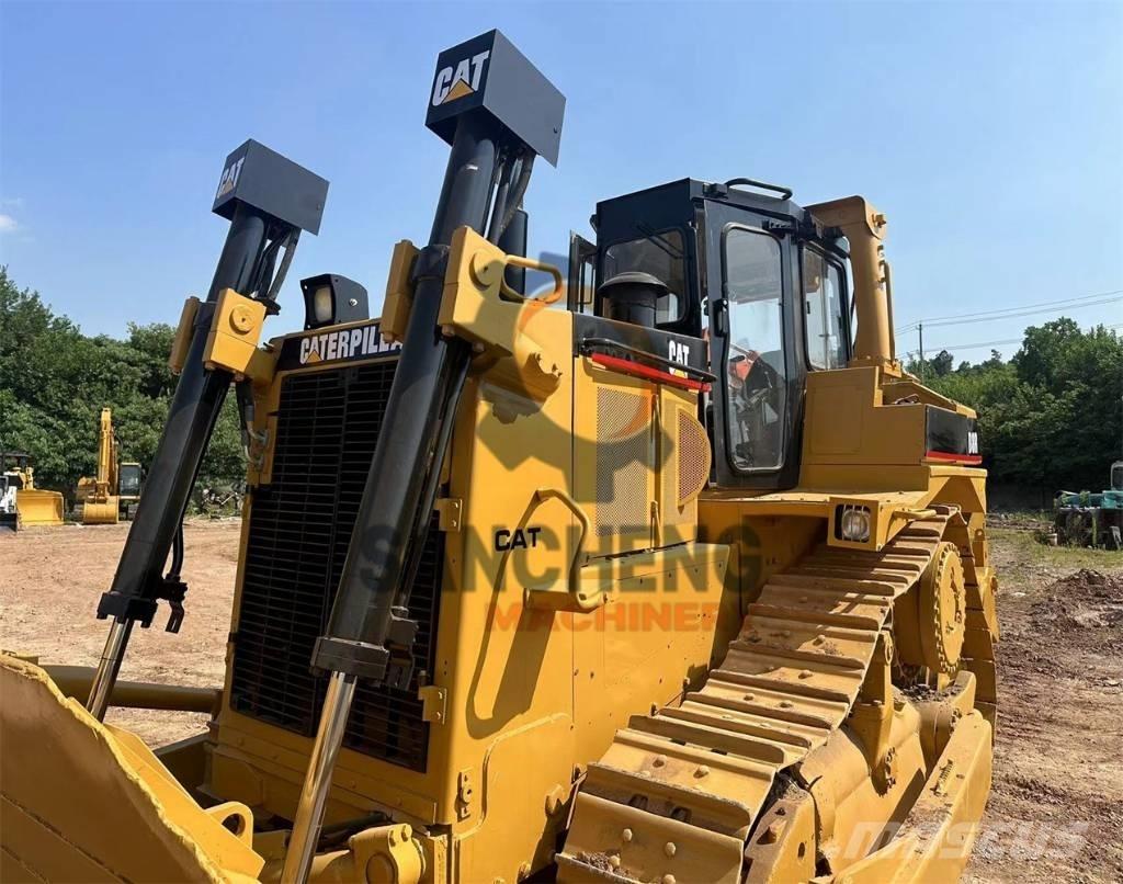CAT D 8 R lánctalpas dózerek