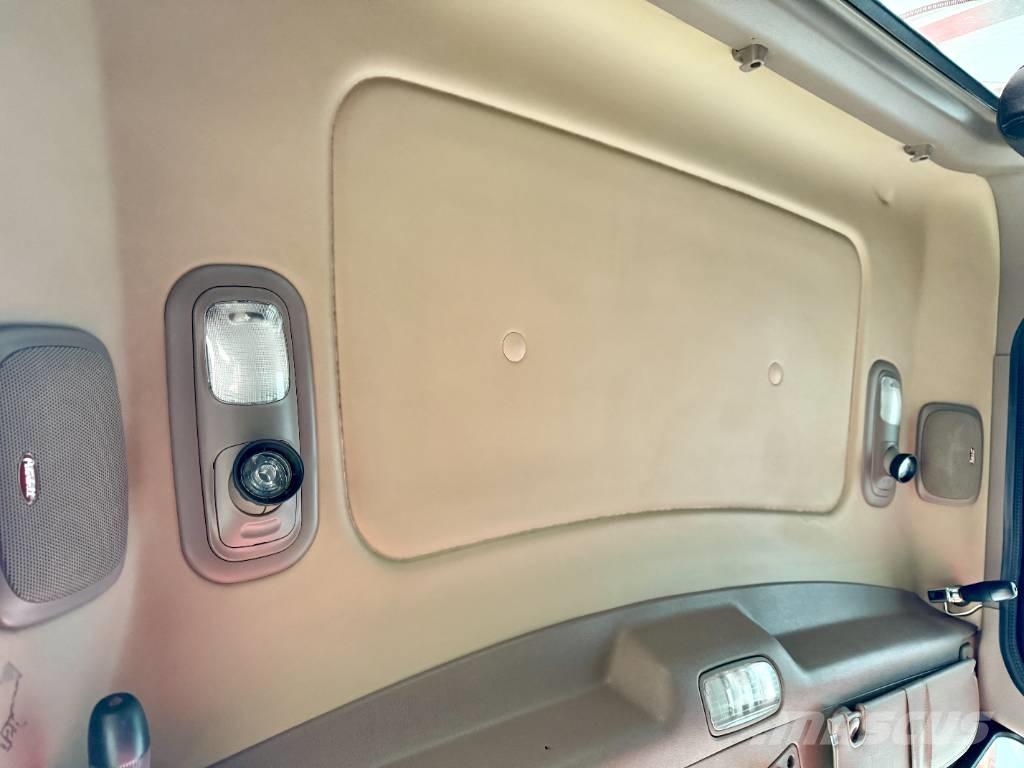 Peterbilt 379 Nyergesvontatók