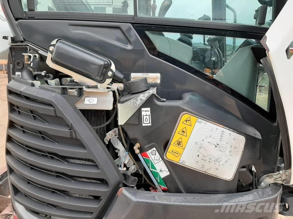 Bobcat E 26 Mini kotrók < 7t