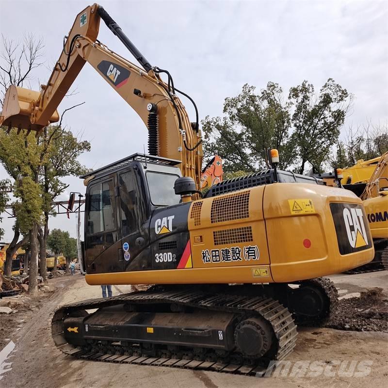 CAT 330 D Lánctalpas kotrók