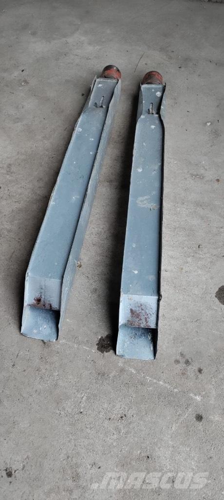 Rivakka Mylly Takarmánydarálók