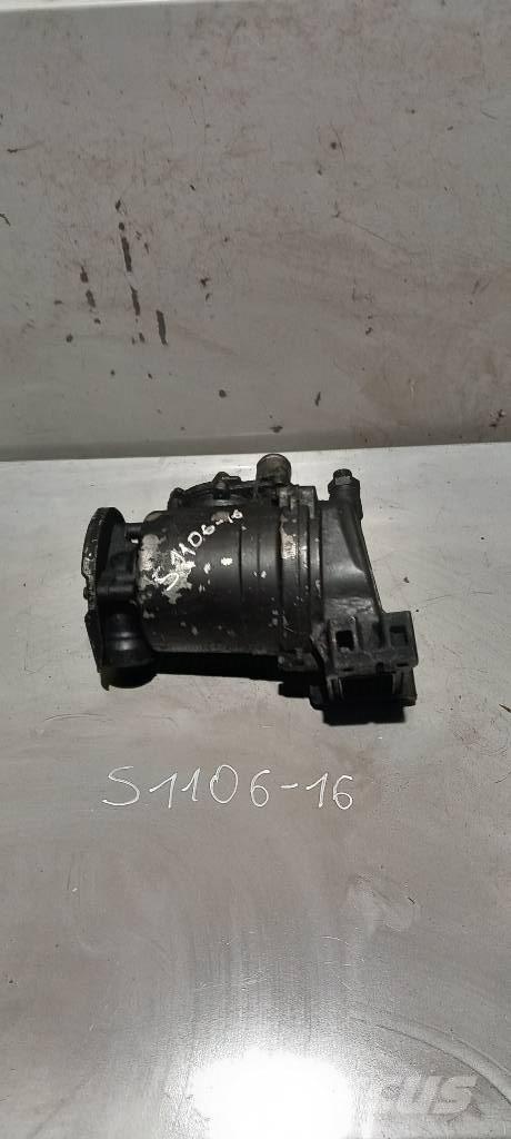Scania R 440.     2139831 Motorok