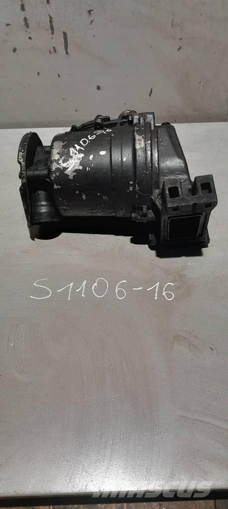 Scania R 440.     2139831 Motorok