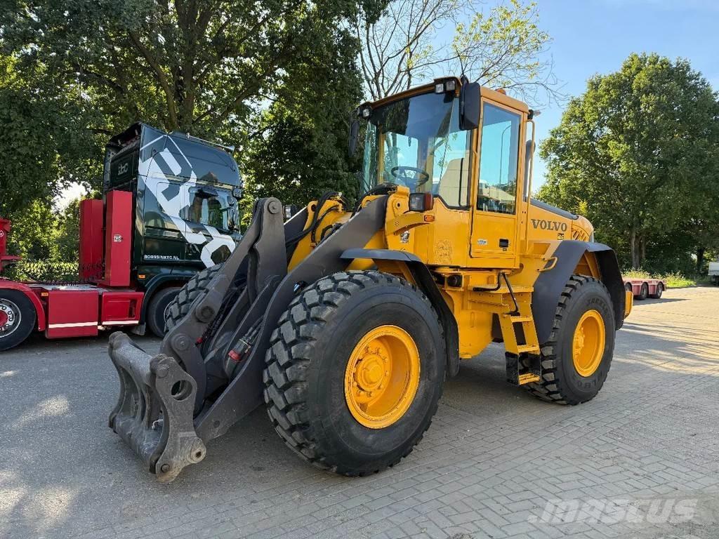 Volvo L60E Gumikerekes homlokrakodók