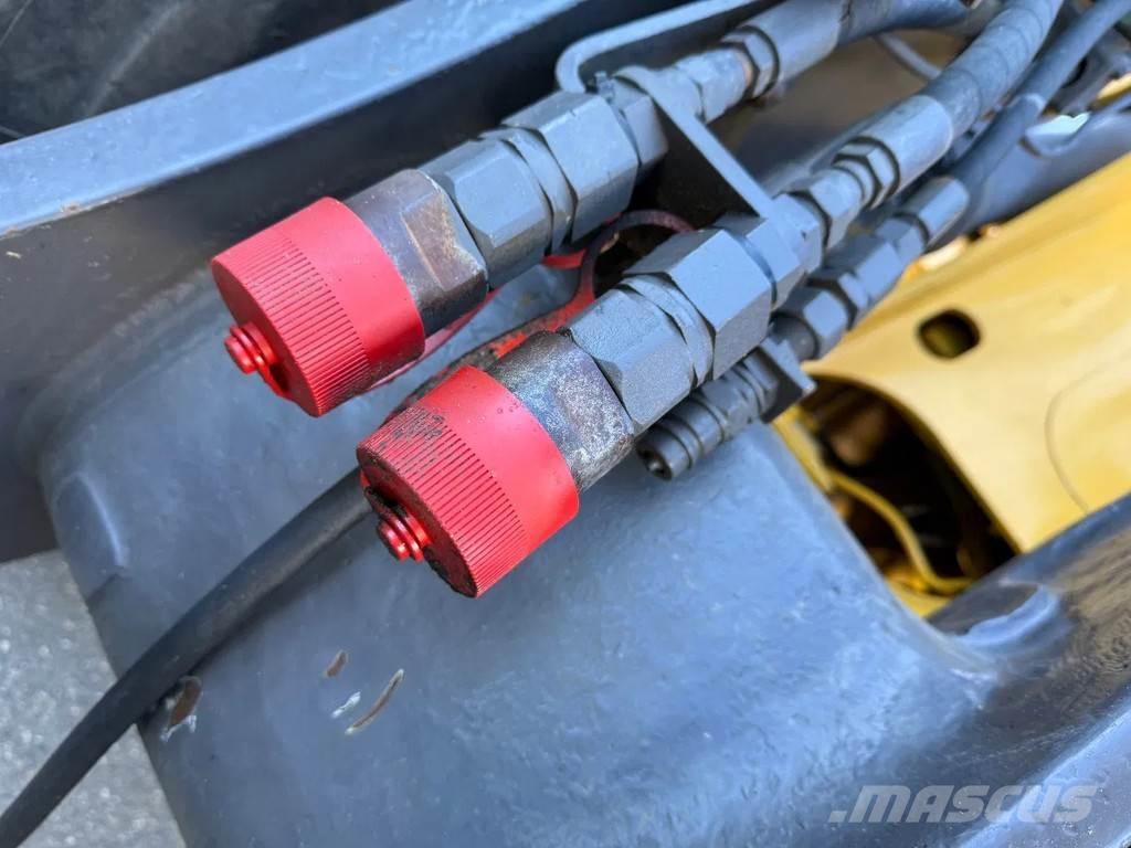 Volvo L60E Gumikerekes homlokrakodók