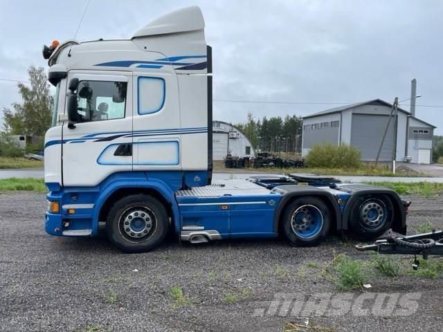 Scania R520 6X2 Nyergesvontatók