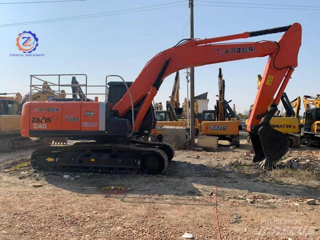 Hitachi ZX 240 Lánctalpas kotrók