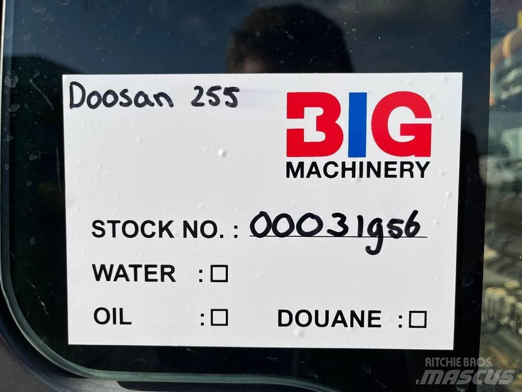 Doosan DX255LC-3 Lánctalpas kotrók