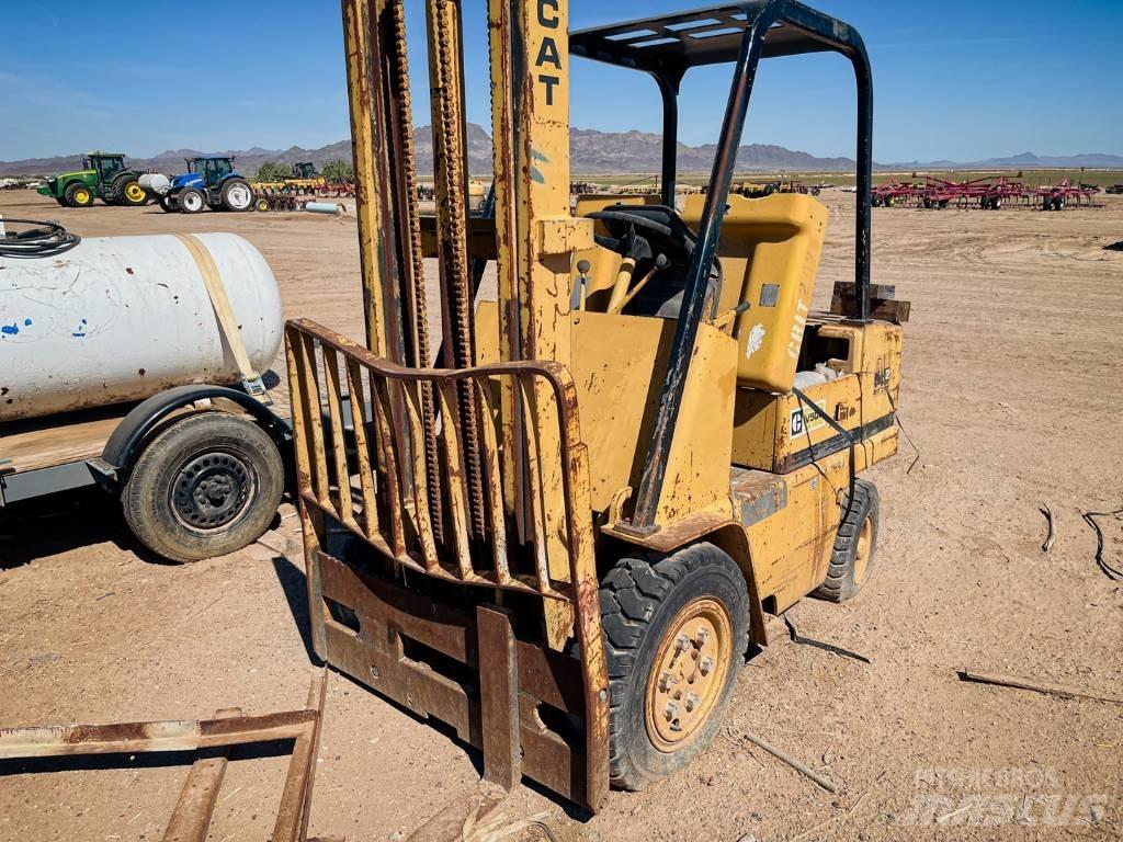 CAT V 50 C Targoncák-Egyéb