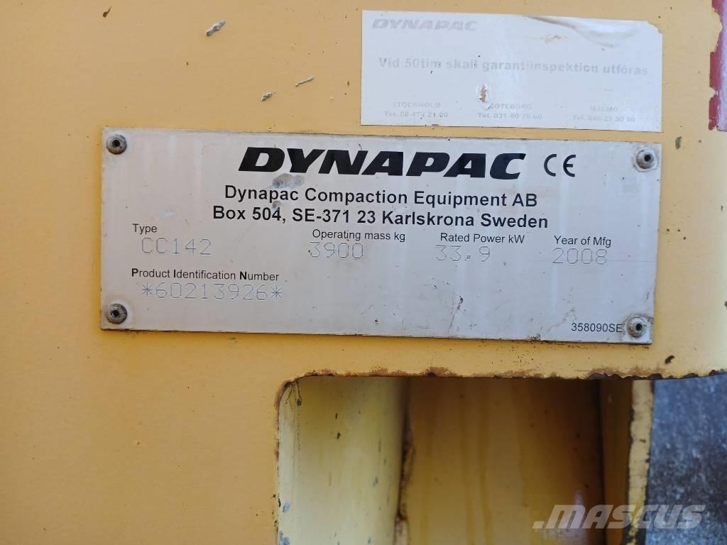 Dynapac CC142, Vält Ikerdobos hengerek