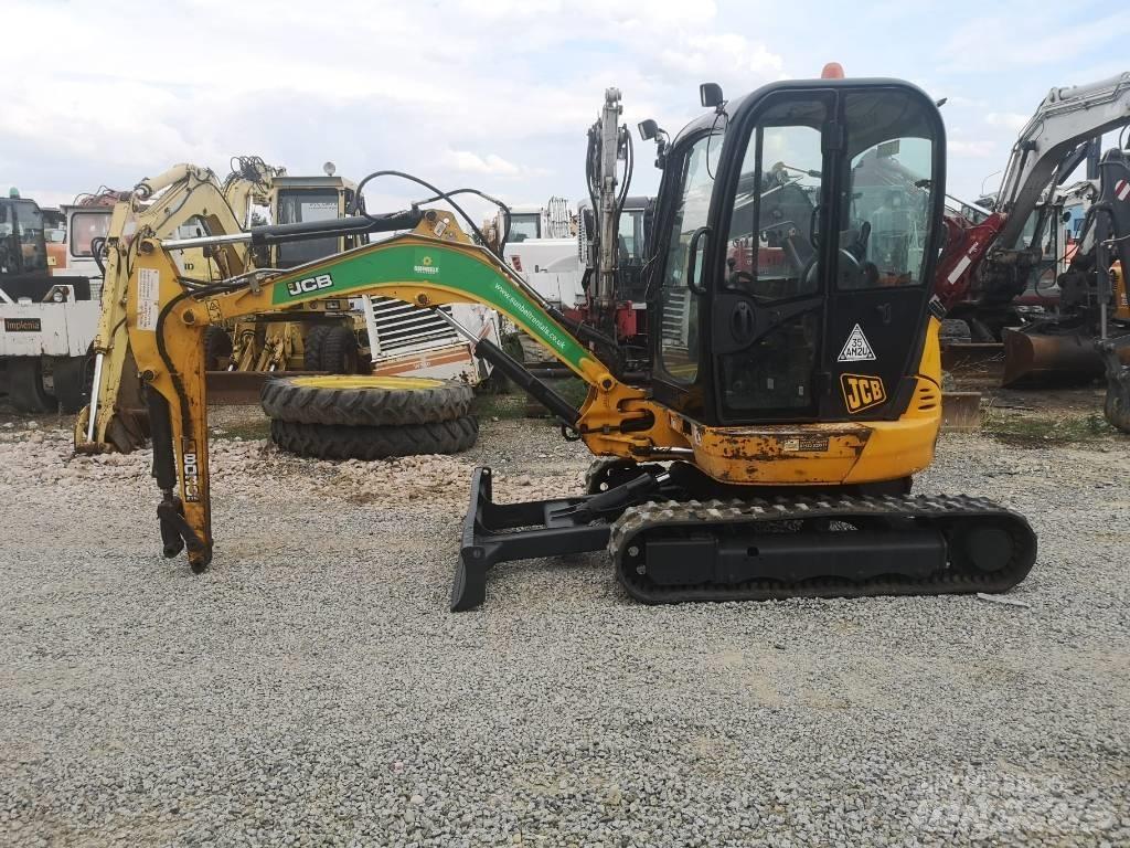 JCB 8030 Mini kotrók < 7t