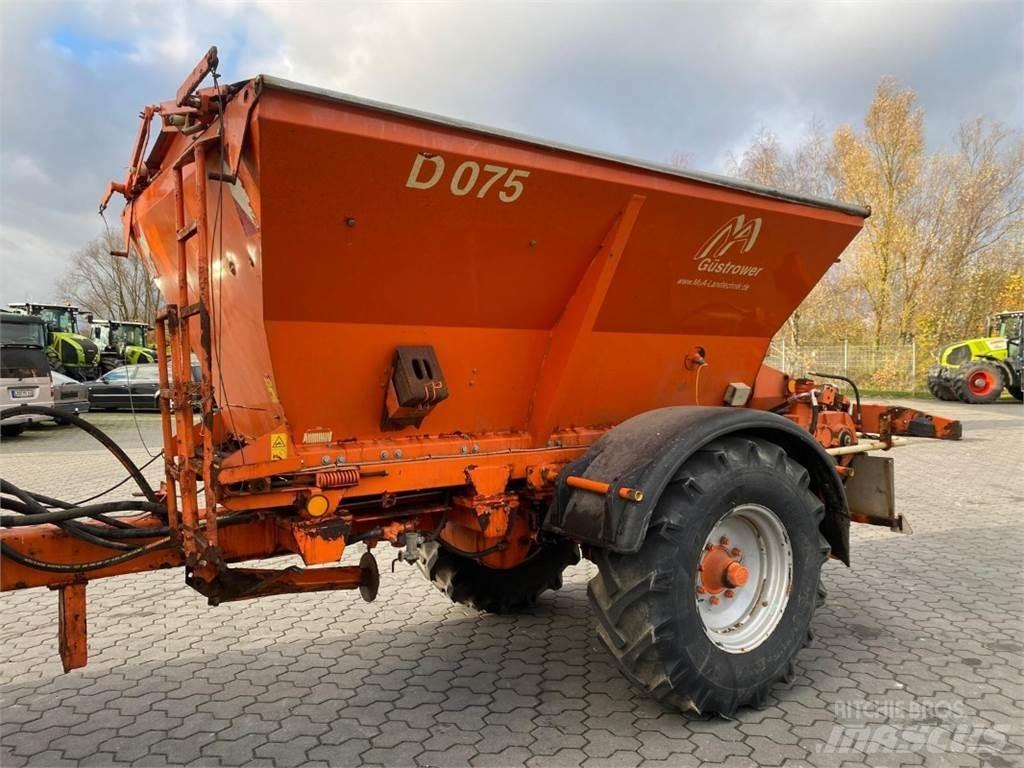  GÜSTROWER D075 Műtrágyaszórók