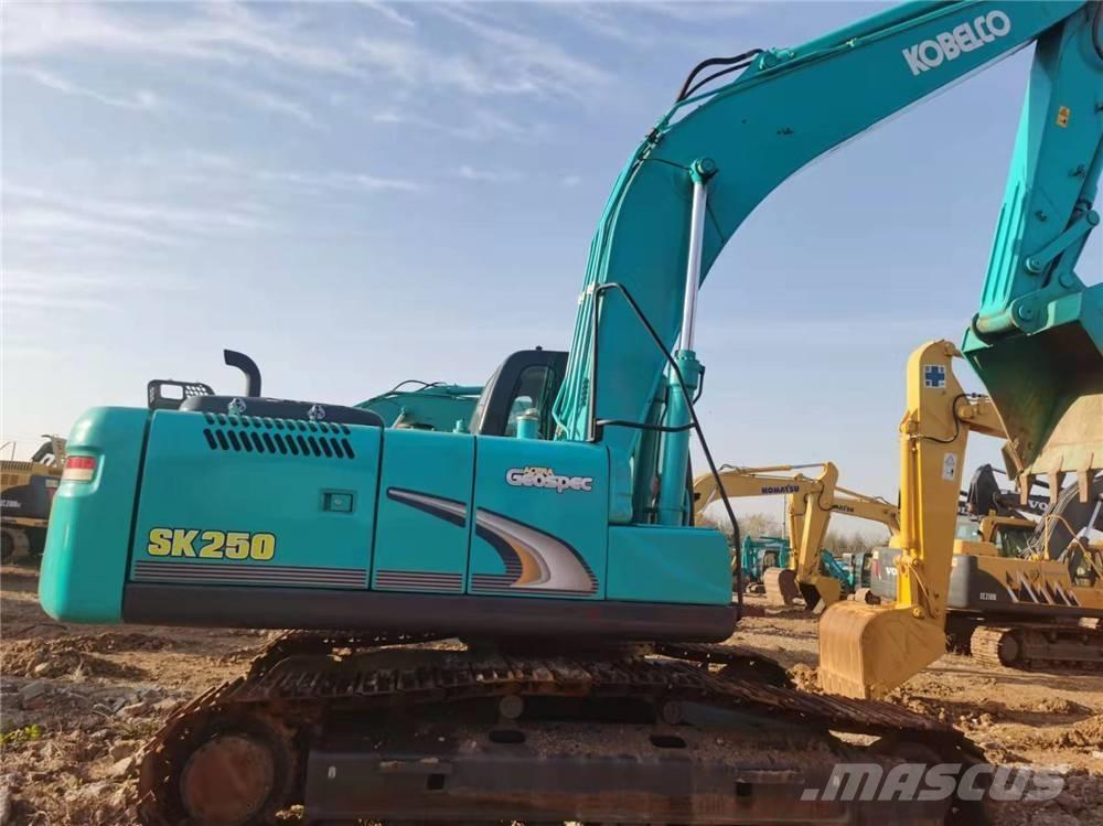 Kobelco SK 250-8 Lánctalpas kotrók