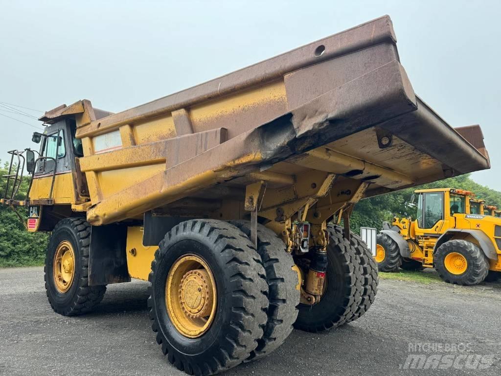CAT 771 D Nehézdömper
