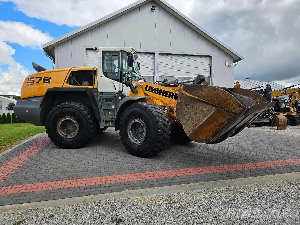 Liebherr L 576 Gumikerekes homlokrakodók