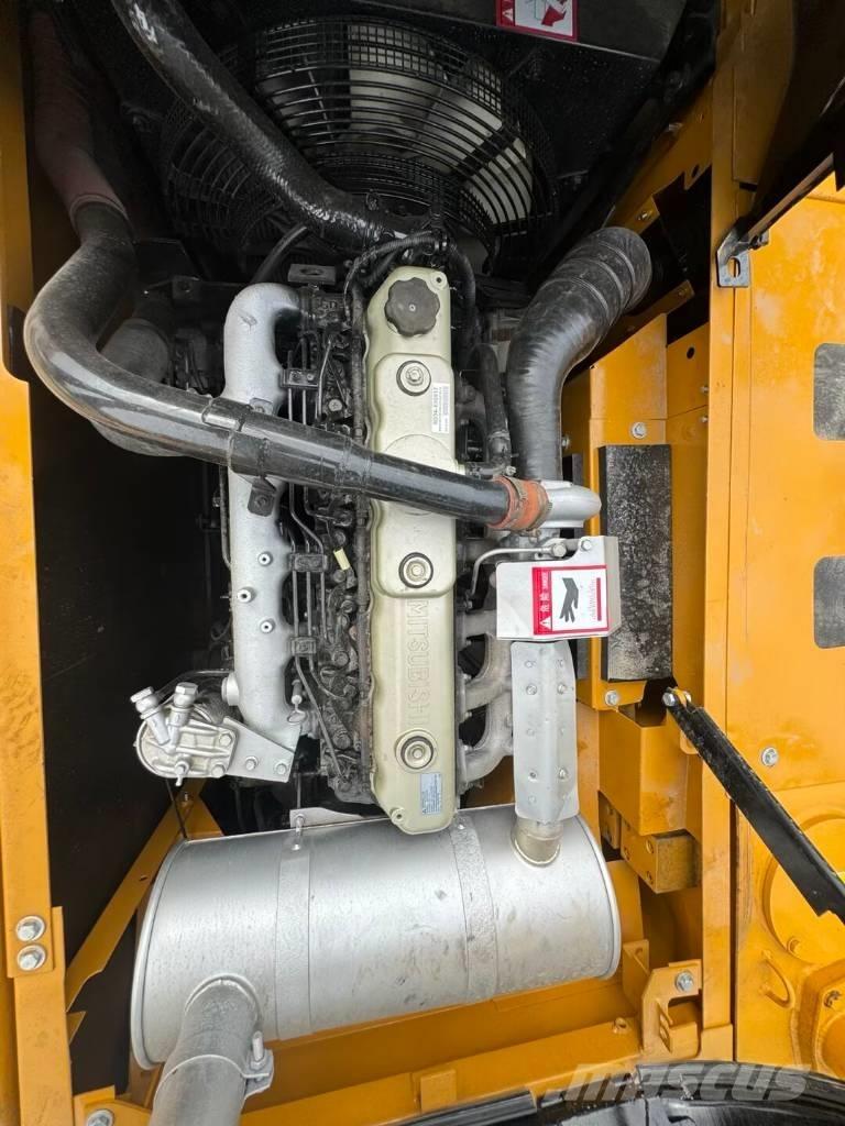 Sany SY 215 H Lánctalpas kotrók