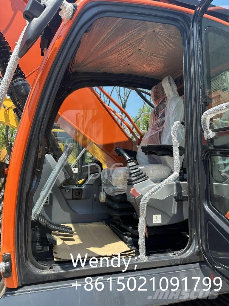 Doosan DX 300 Közepes (midi) kotrók 7 t - 12 t
