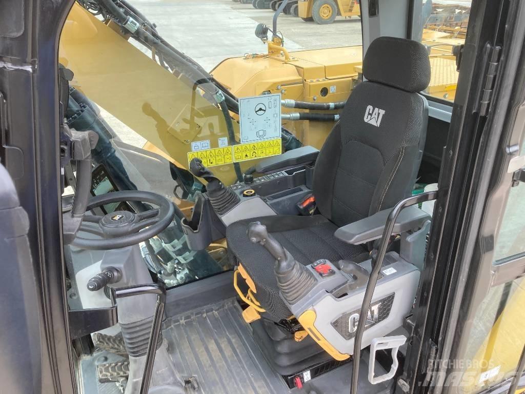 CAT M314 Gumikerekes kotrók
