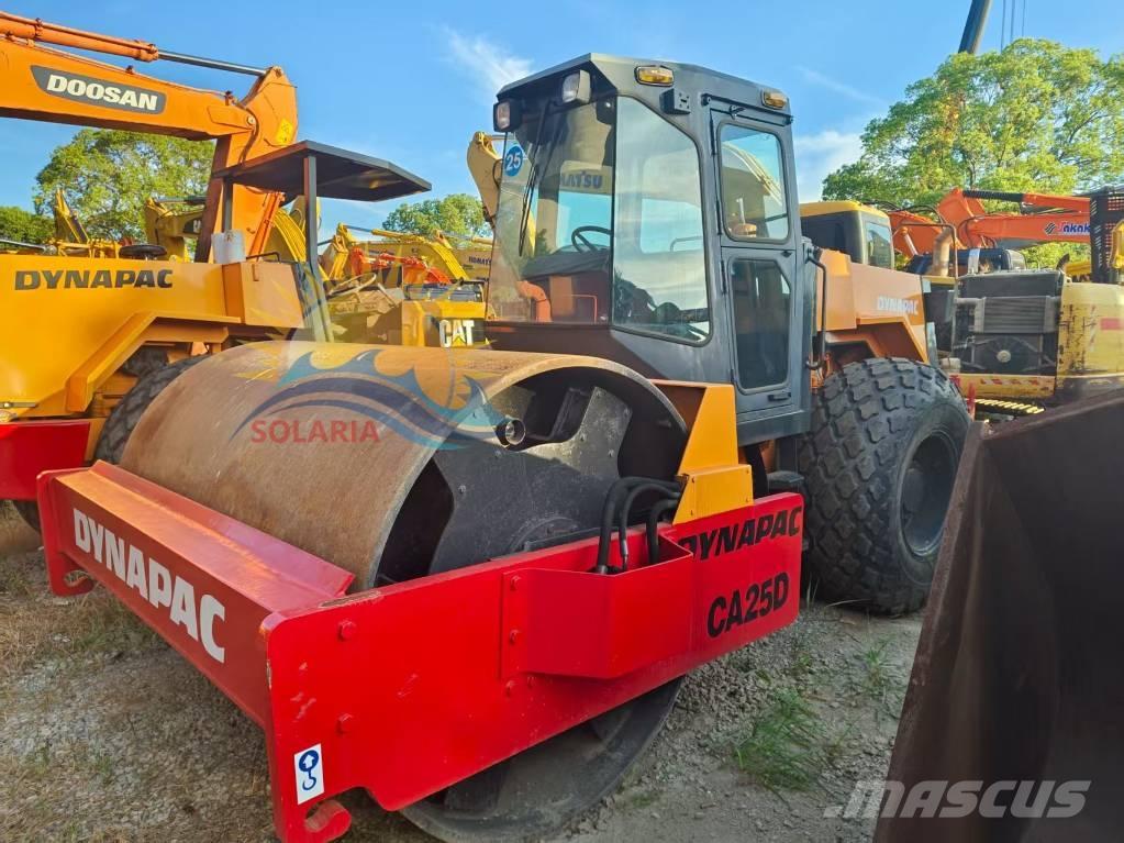 Dynapac CA 25 D Egydobos hengerek