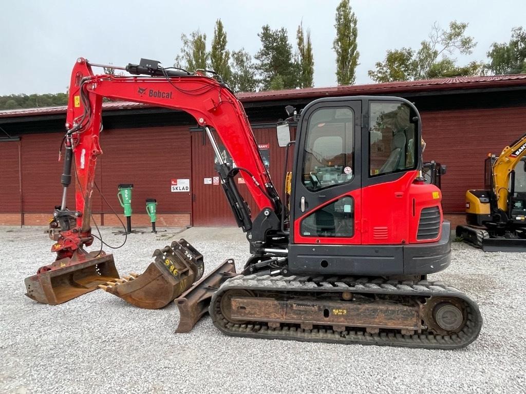 Bobcat E 85 Közepes (midi) kotrók 7 t - 12 t