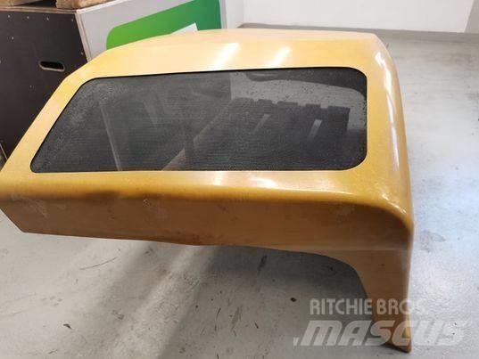 CAT TH 336B bonnet Vezetőfülke és belső tartozékok