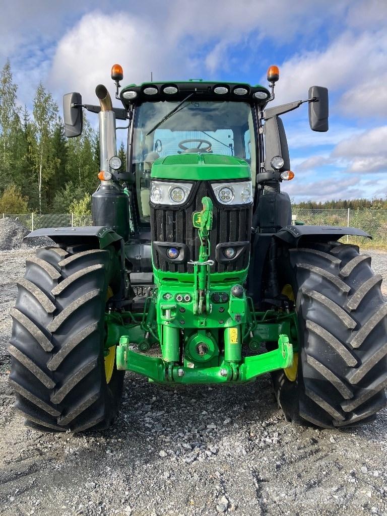 John Deere 6250 R Traktorok