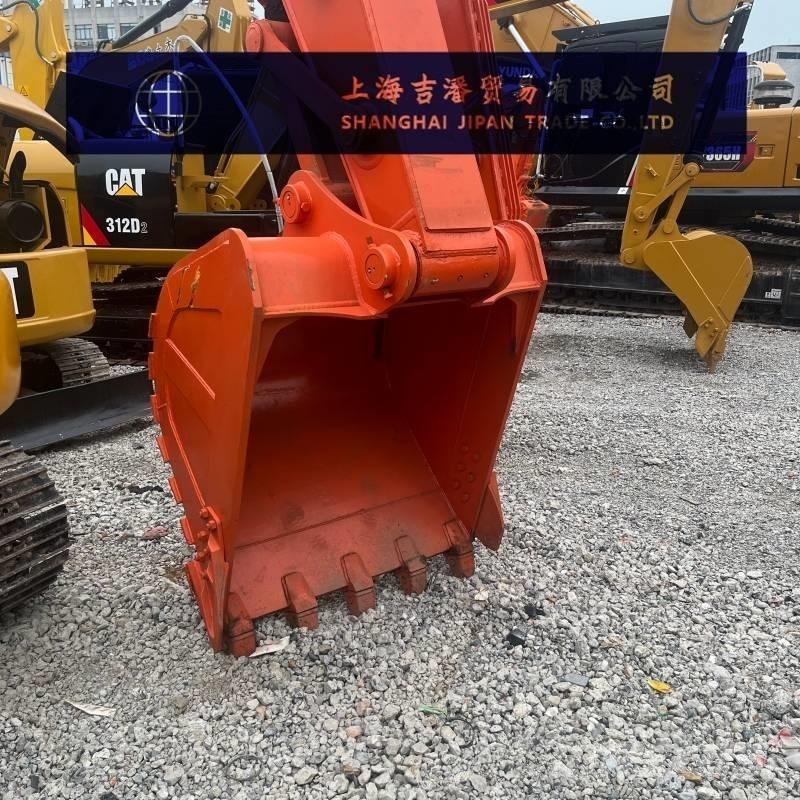 Hitachi ZX 200 Lánctalpas kotrók