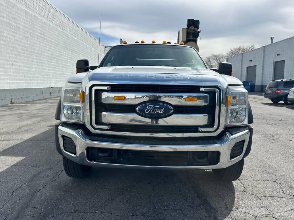 Ford F 450 Fülkés alváz
