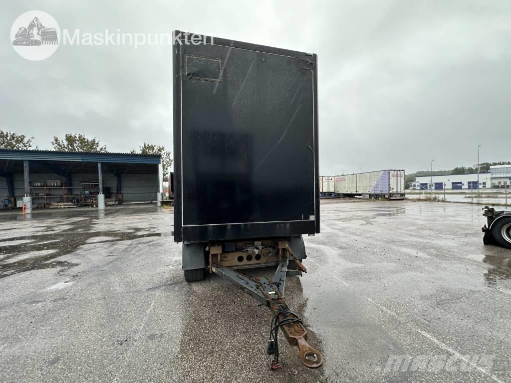 Närko D4HW13L62 Dobozos pótkocsik
