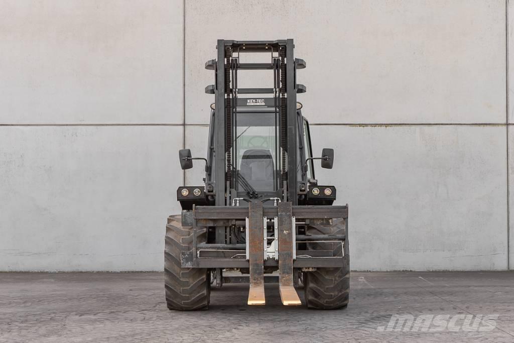 Manitou M 50-4 Dízel targoncák