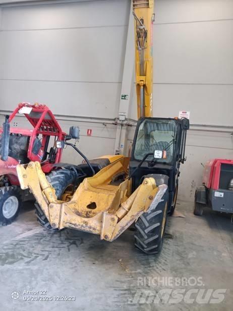 JCB 535-125A Teleszkópos rakodók