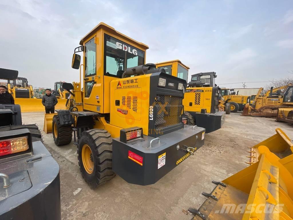 SDLG LG 920 Gumikerekes homlokrakodók