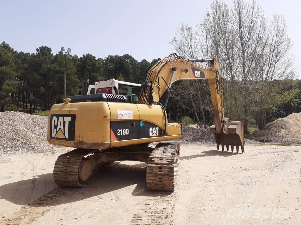 CAT 319 D L Lánctalpas kotrók