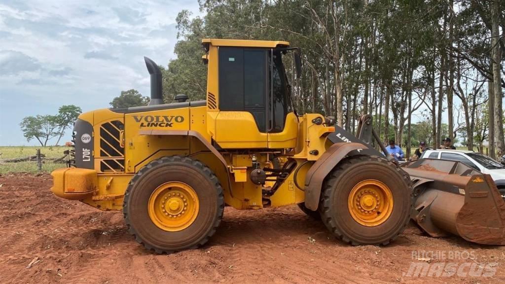 Volvo L 70 F Gumikerekes homlokrakodók