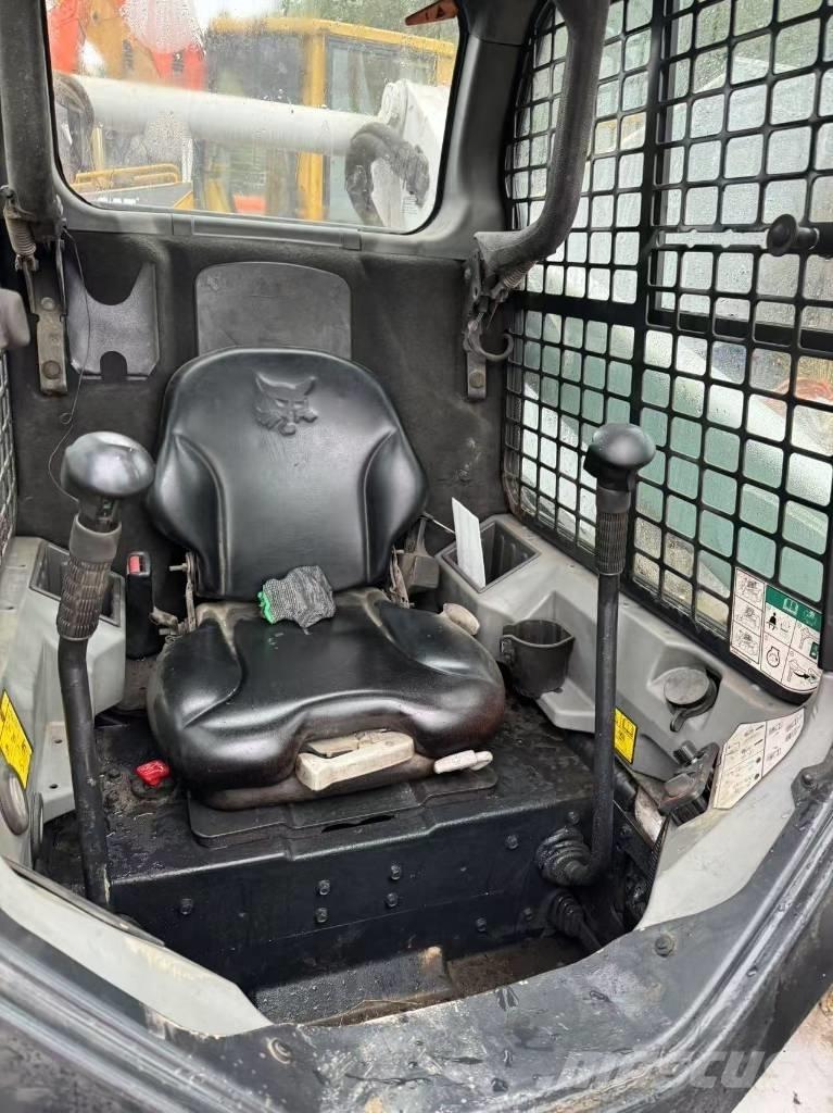 Bobcat T 770 Lánctalpas homlokrakodók