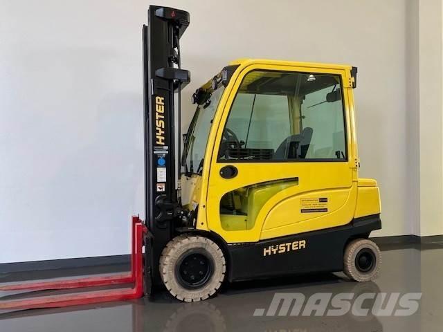Hyster J3.0XN Elektromos targoncák