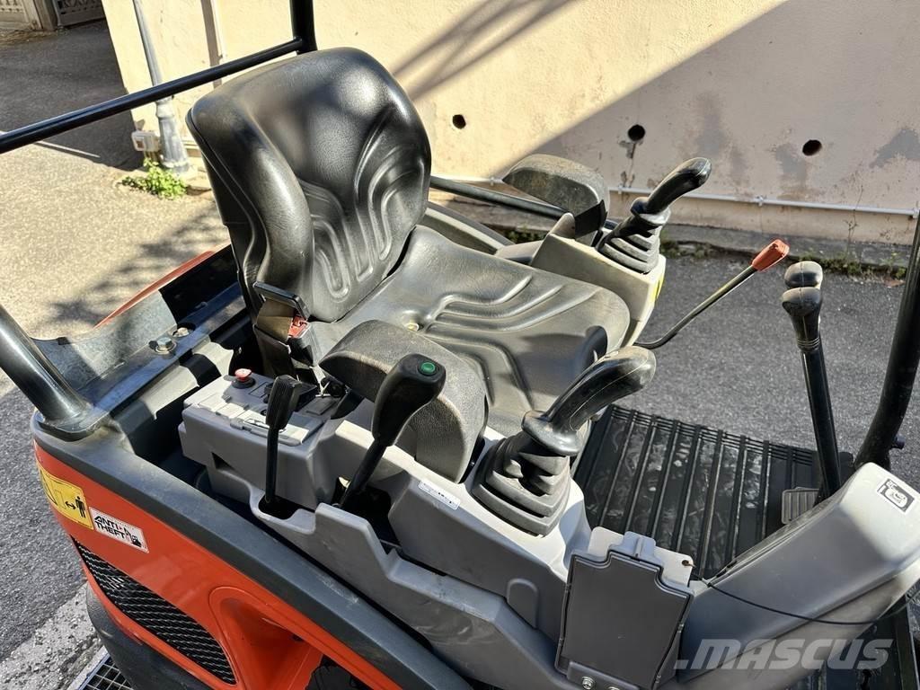 Kubota KX016-4 Mini kotrók < 7t