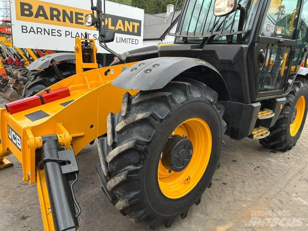 JCB 535-125 Hiviz Teleszkópos rakodók